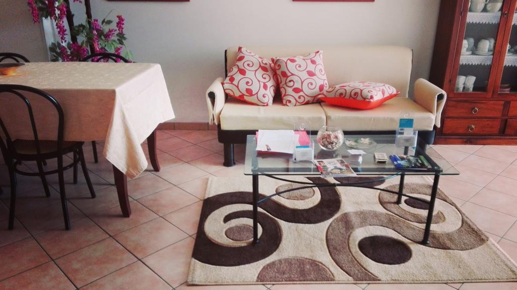 Li Pusciai Bed & Breakfast Cocumola Ngoại thất bức ảnh