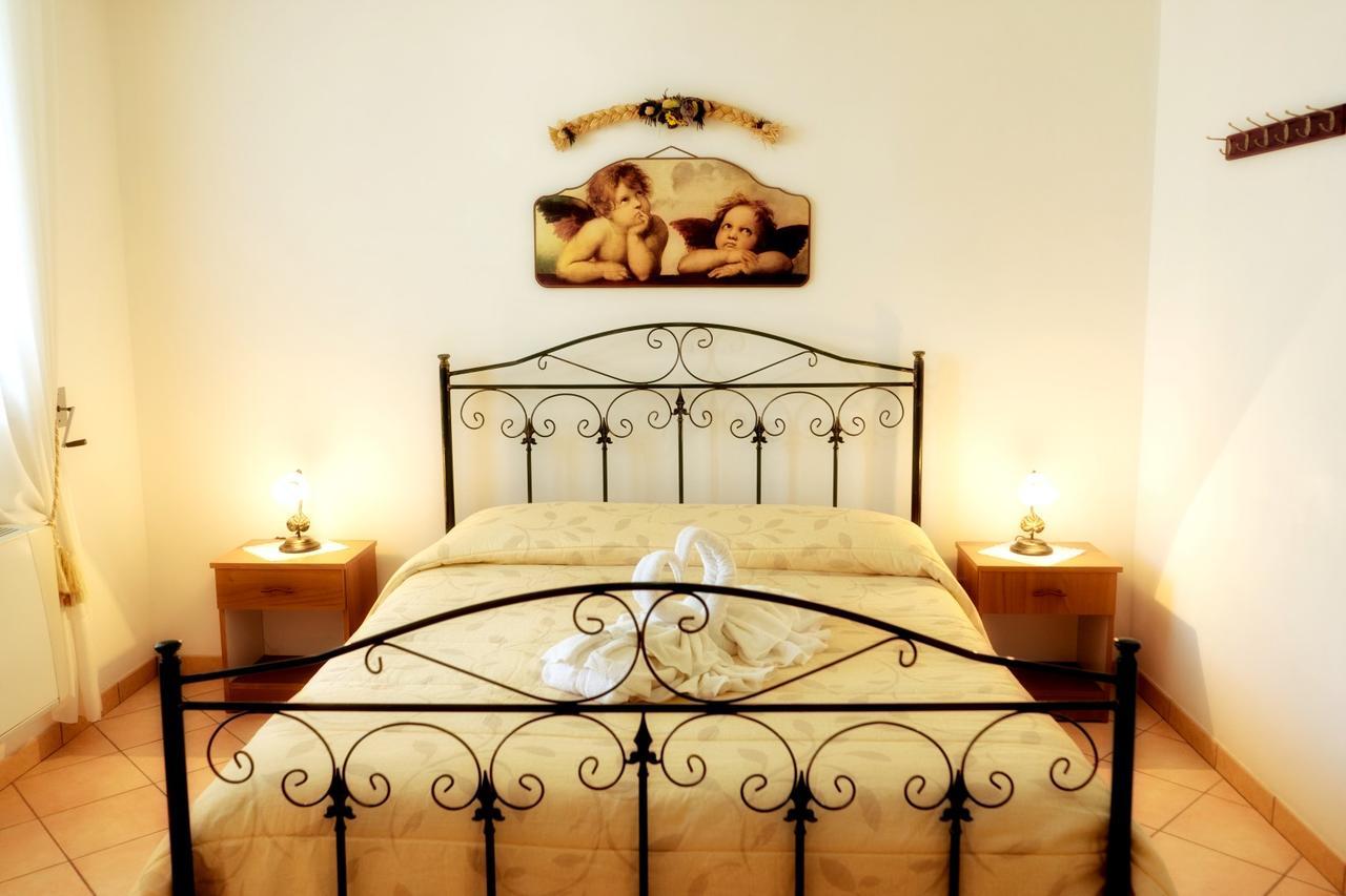 Li Pusciai Bed & Breakfast Cocumola Ngoại thất bức ảnh